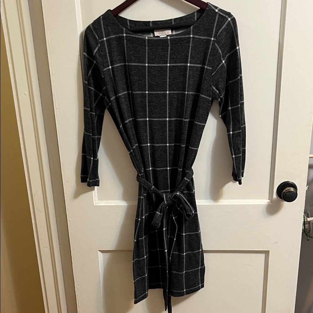 LOFT Checkered Long Sleeve Dress in Gray and White